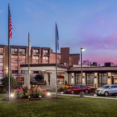 Готель Crowne Plaza Milwaukee South By Ihg Екстер'єр фото