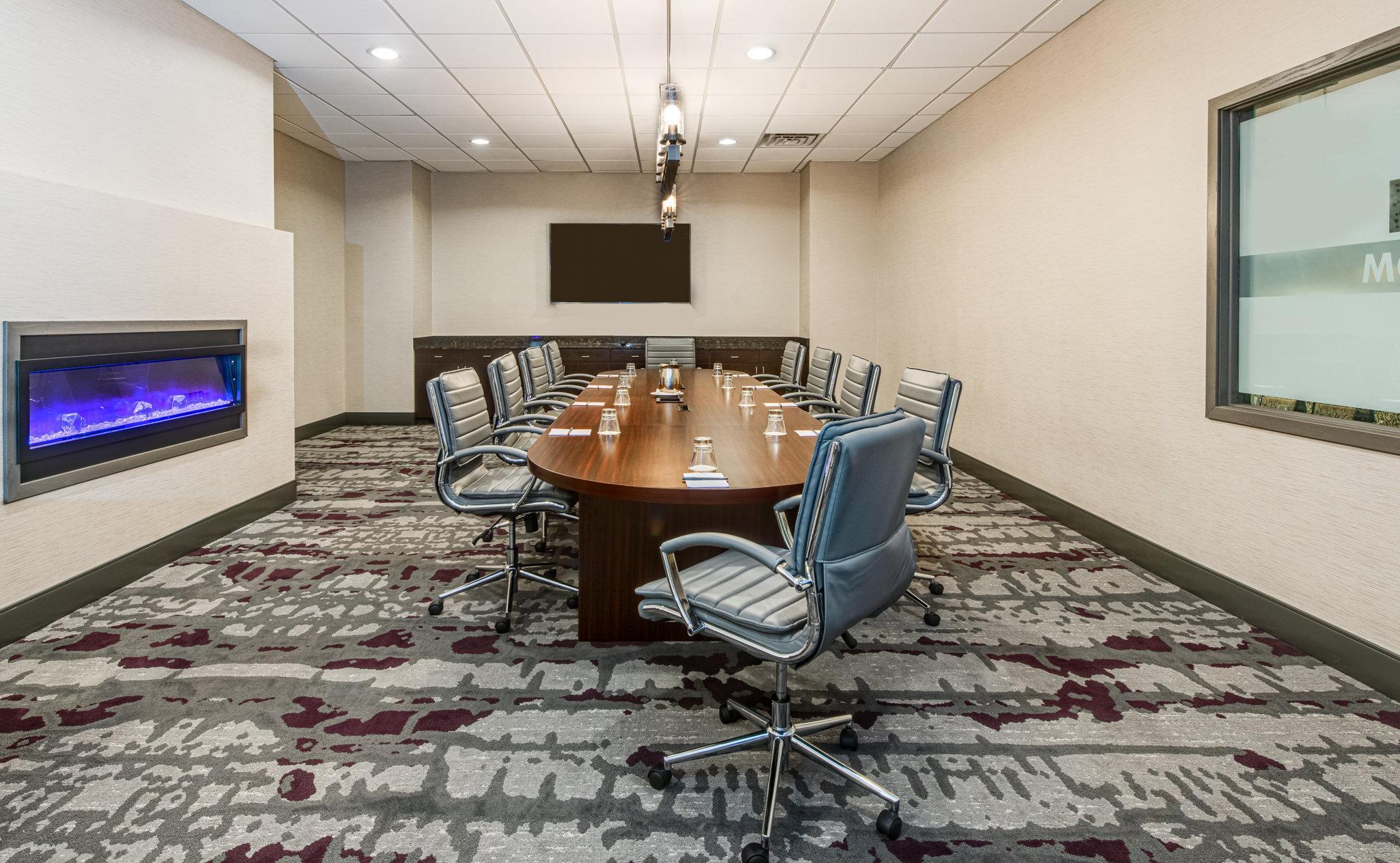Готель Crowne Plaza Milwaukee South By Ihg Екстер'єр фото