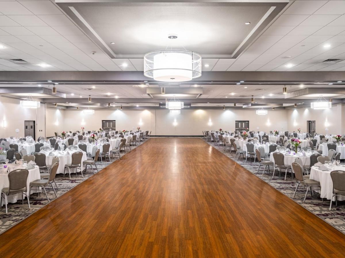 Готель Crowne Plaza Milwaukee South By Ihg Екстер'єр фото